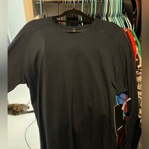 Brand new Lululemon LS shirt